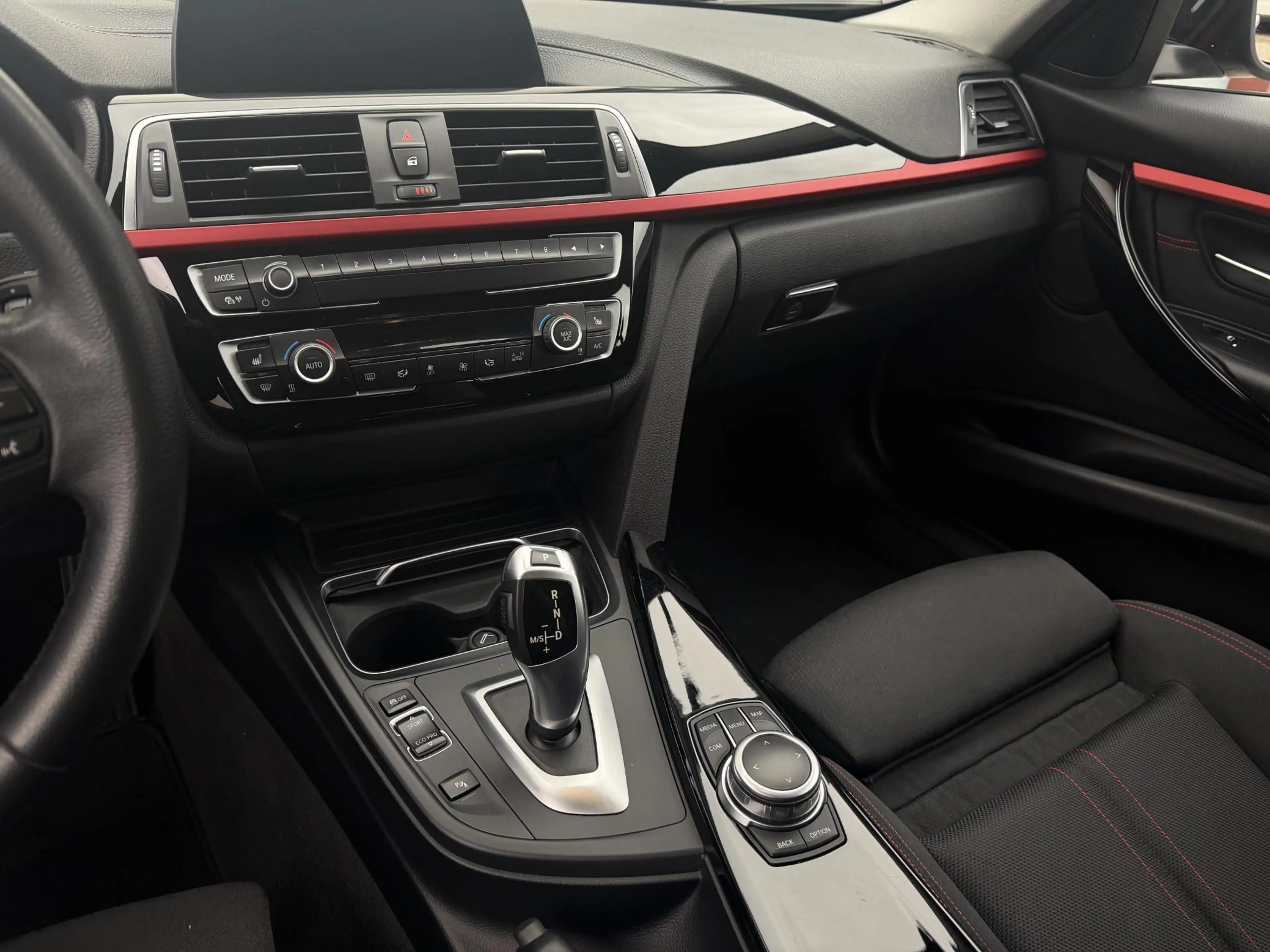 BMW 318 3-serie Touring 318i Sport-line AUT LCI Trekhaak D — photo 14
