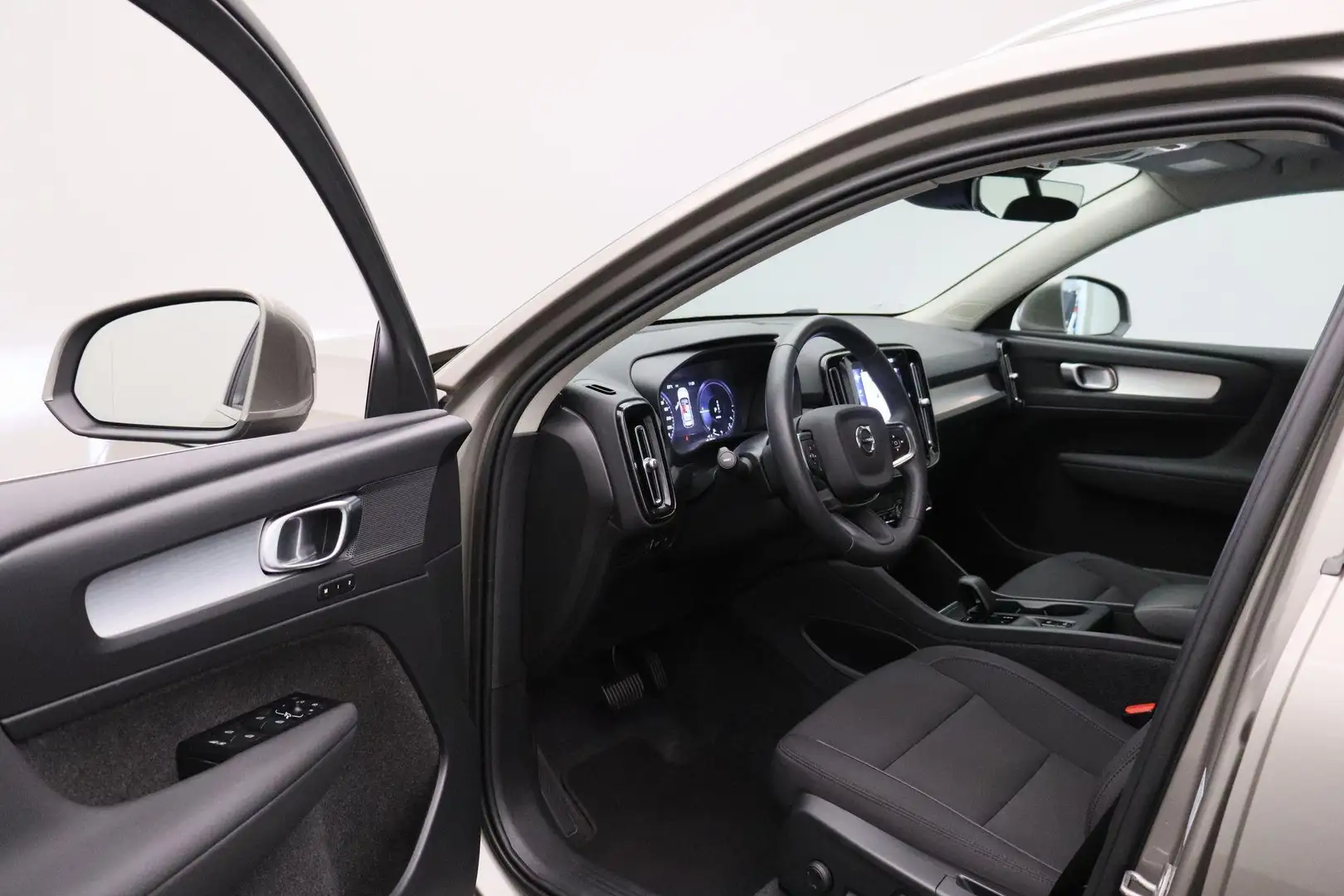 Volvo XC40 1.5 T4 Recharge Inscription 2022 Panoramadak | Car Grijs - 2