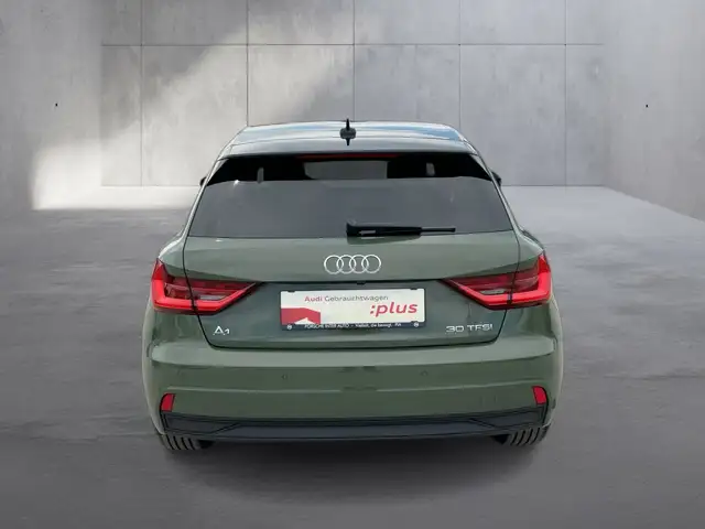 Audi A1 view 4