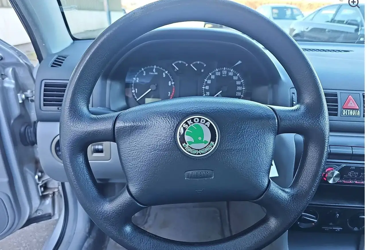 Skoda Octavia 2.0 SLX, foto 6