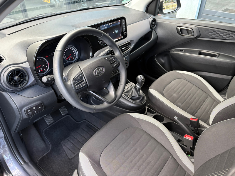 Hyundai i10 1.0 Comfort 5-zits LMV NAVI ACHTERUITRIJCAMERA — photo 11