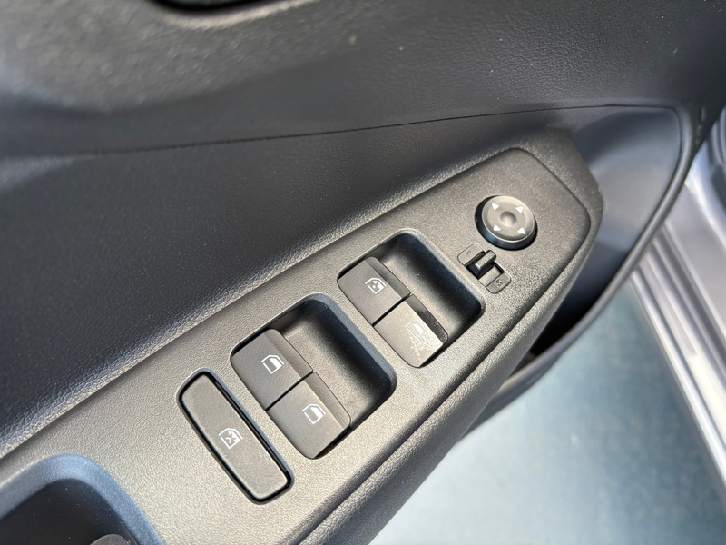 Hyundai i10 1.0 Comfort 5-zits LMV NAVI ACHTERUITRIJCAMERA — photo 12