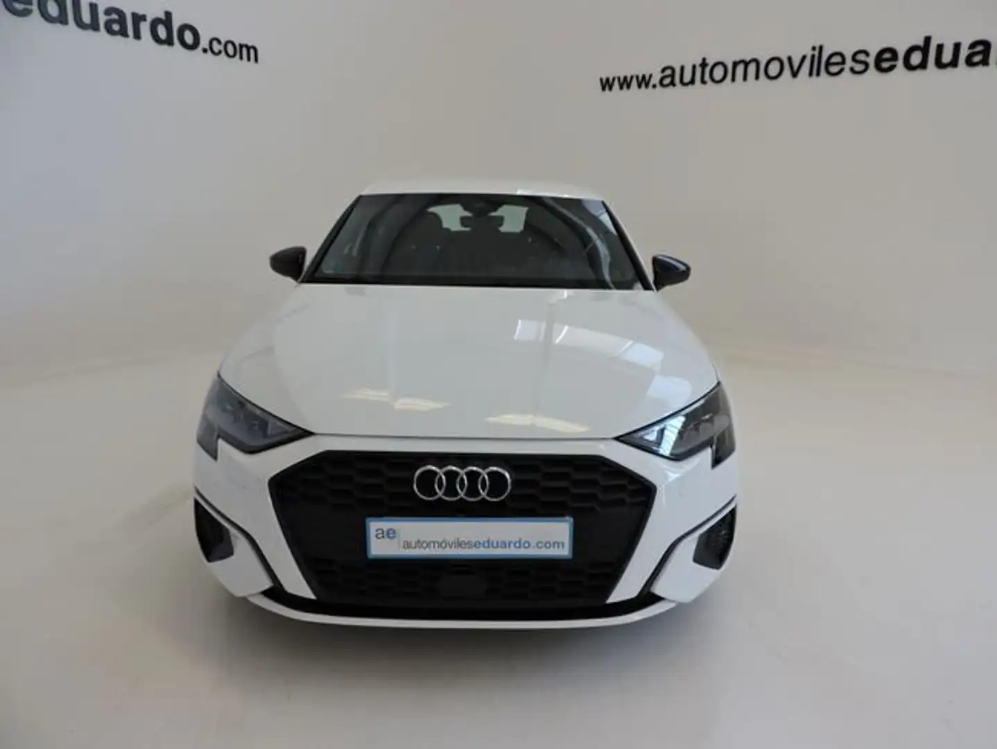 Audi A3 Sportback 30 TFSI 81kW (110CV) S tronic Blanco - 2