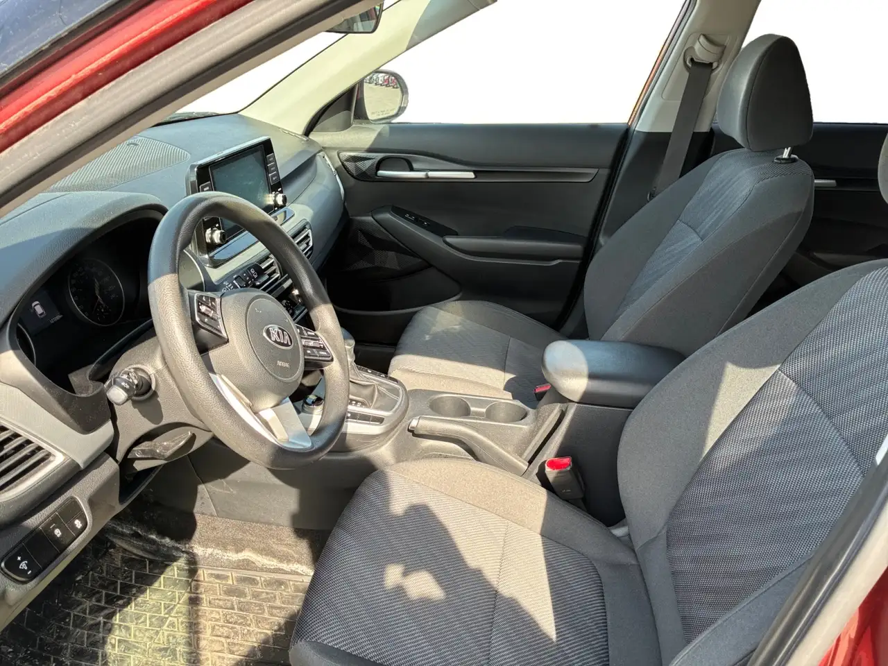 Kia Seltos снимка Kia Seltos