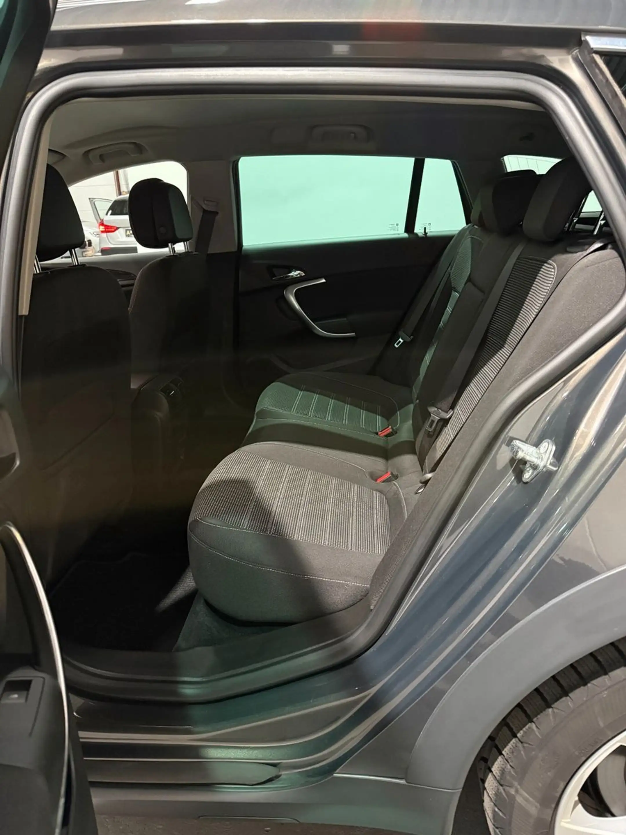 Opel Insignia 2.0 CDTI ecoFlex *Bi-Xen*Kamera*Temp — photo 11