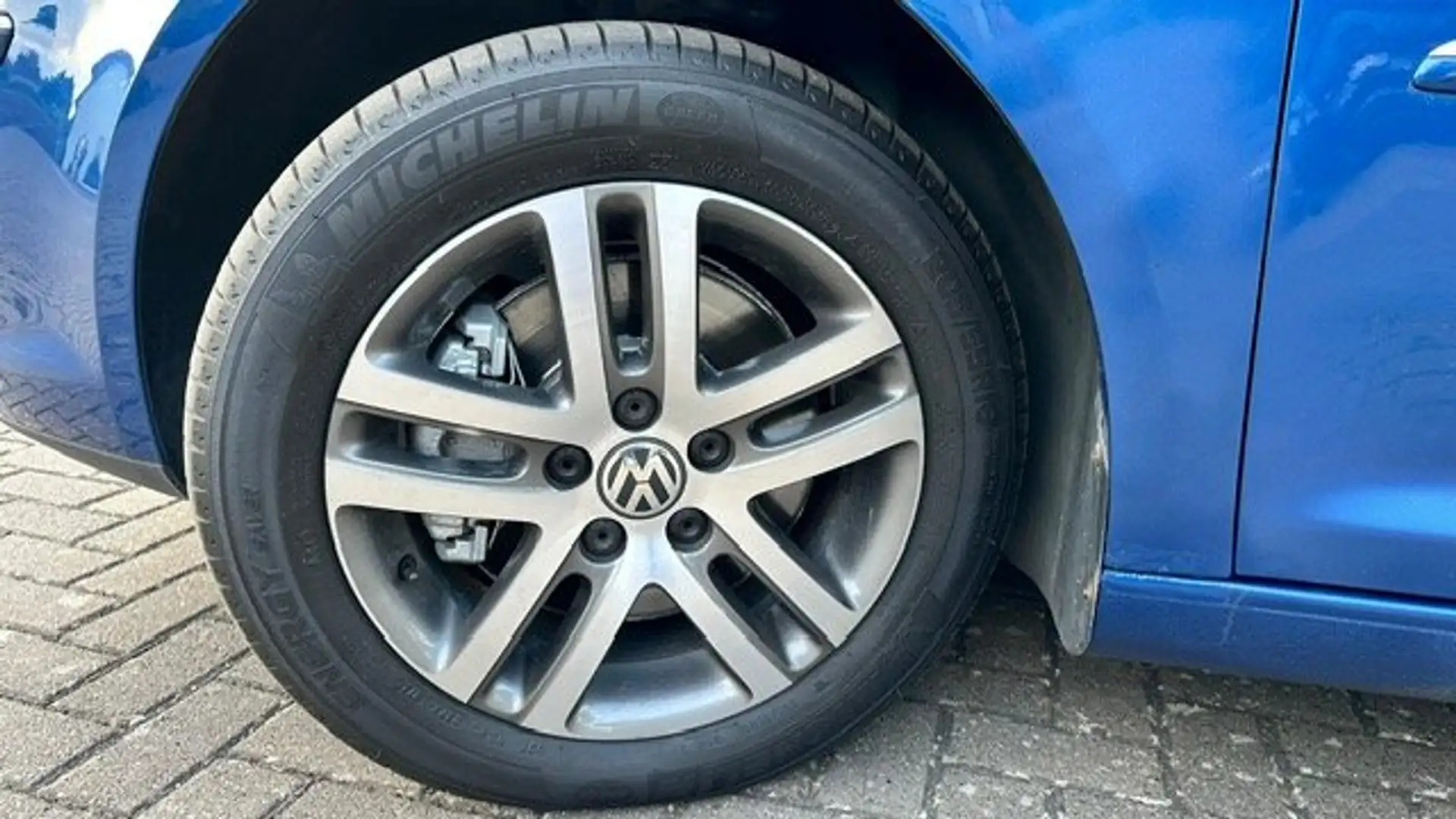 Volkswagen Touran Touran Diesel 2.0 TDI DPF Highline Blau - 2