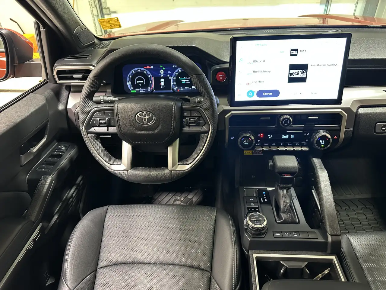 Toyota Tacoma снимка Toyota Tacoma