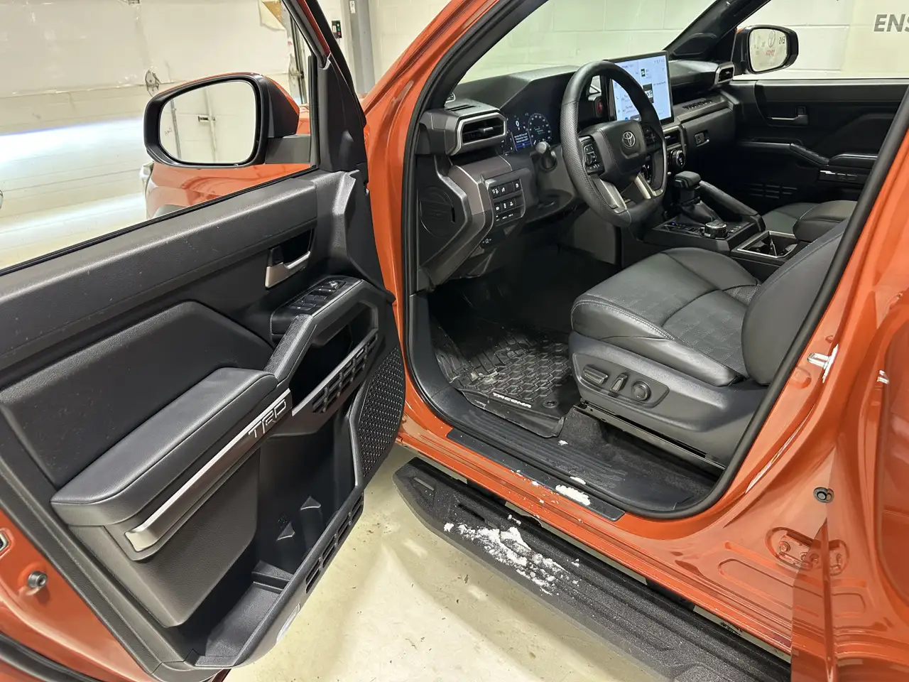 Toyota Tacoma снимка Toyota Tacoma