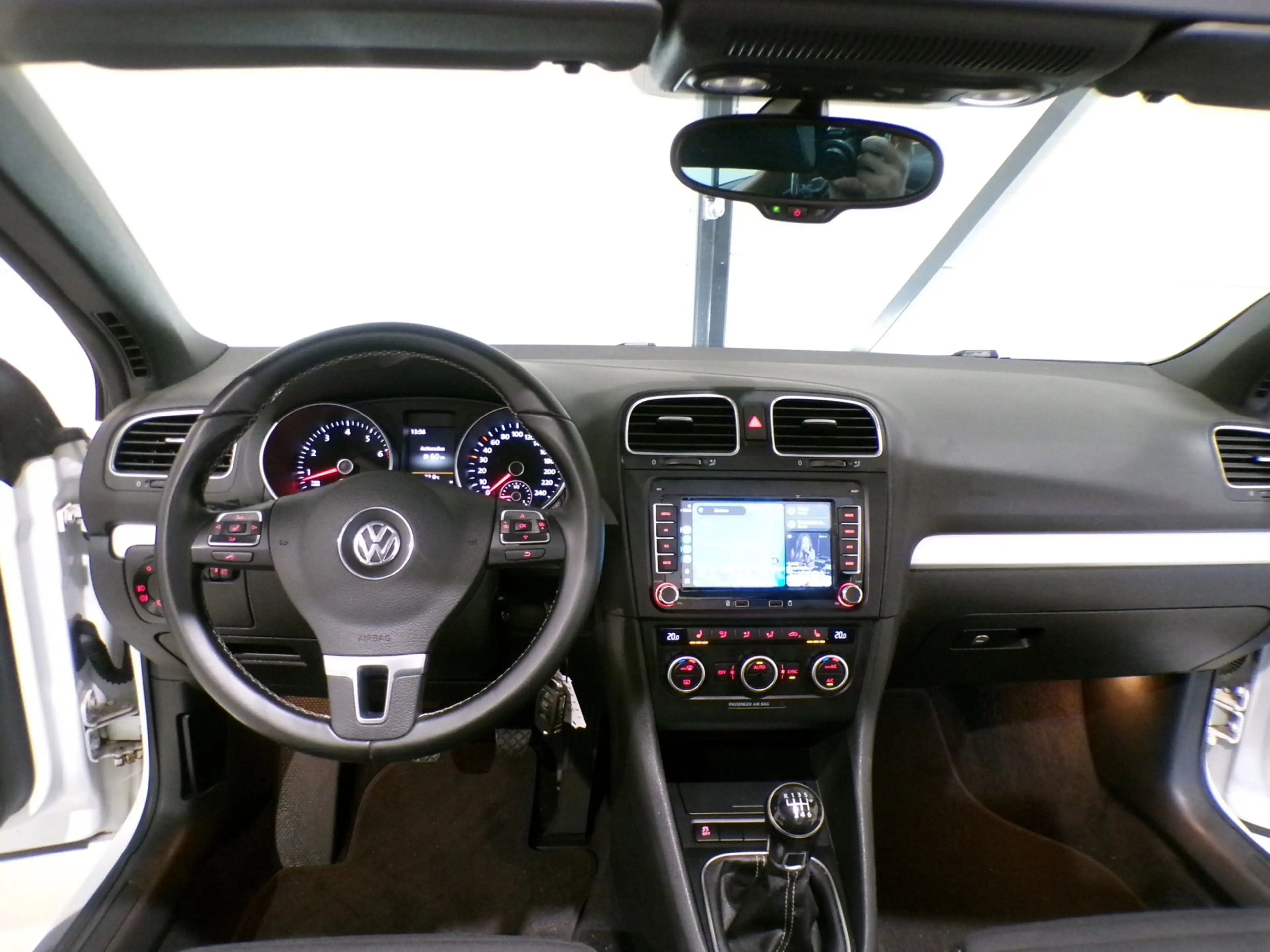 Volkswagen Golf Cabriolet 1.2 TSI Highline CUP Edition Apple-carplay Stoelve — photo 14