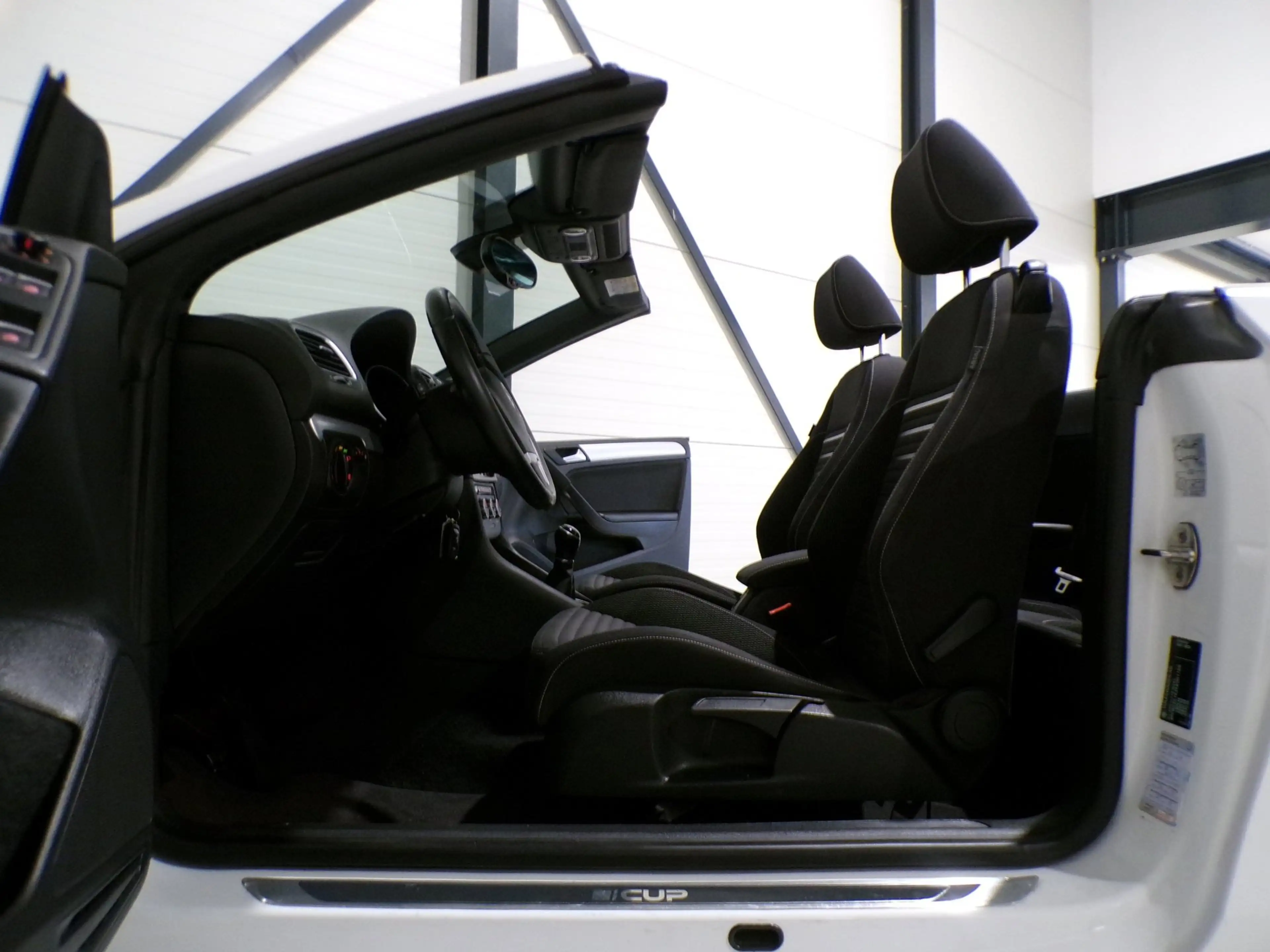 Volkswagen Golf Cabriolet 1.2 TSI Highline CUP Edition Apple-carplay Stoelve — photo 21