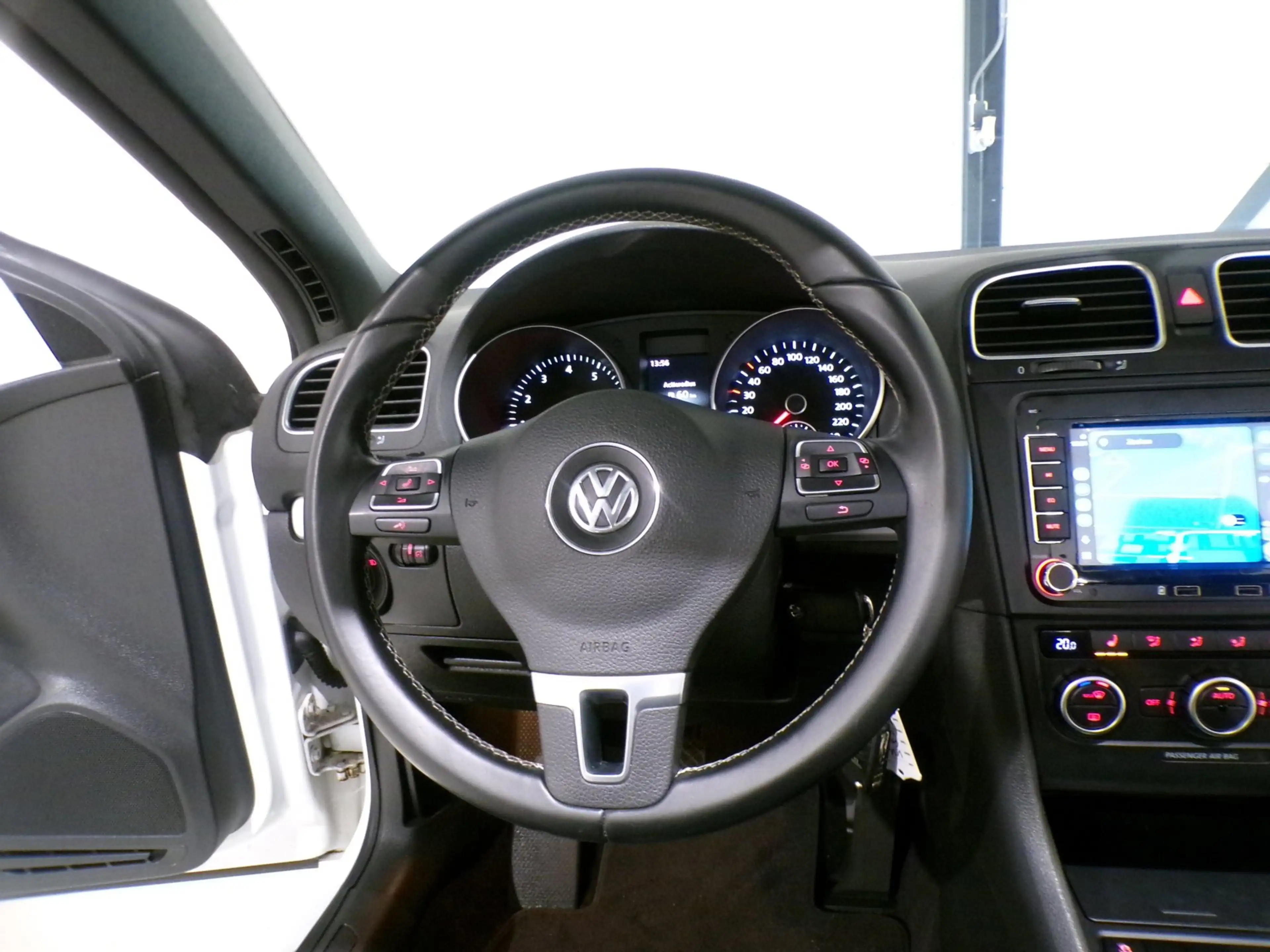 Volkswagen Golf Cabriolet 1.2 TSI Highline CUP Edition Apple-carplay Stoelve — photo 15
