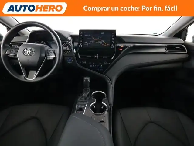 Toyota Camry view 13
