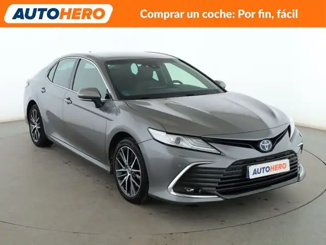 Toyota Camry view 8