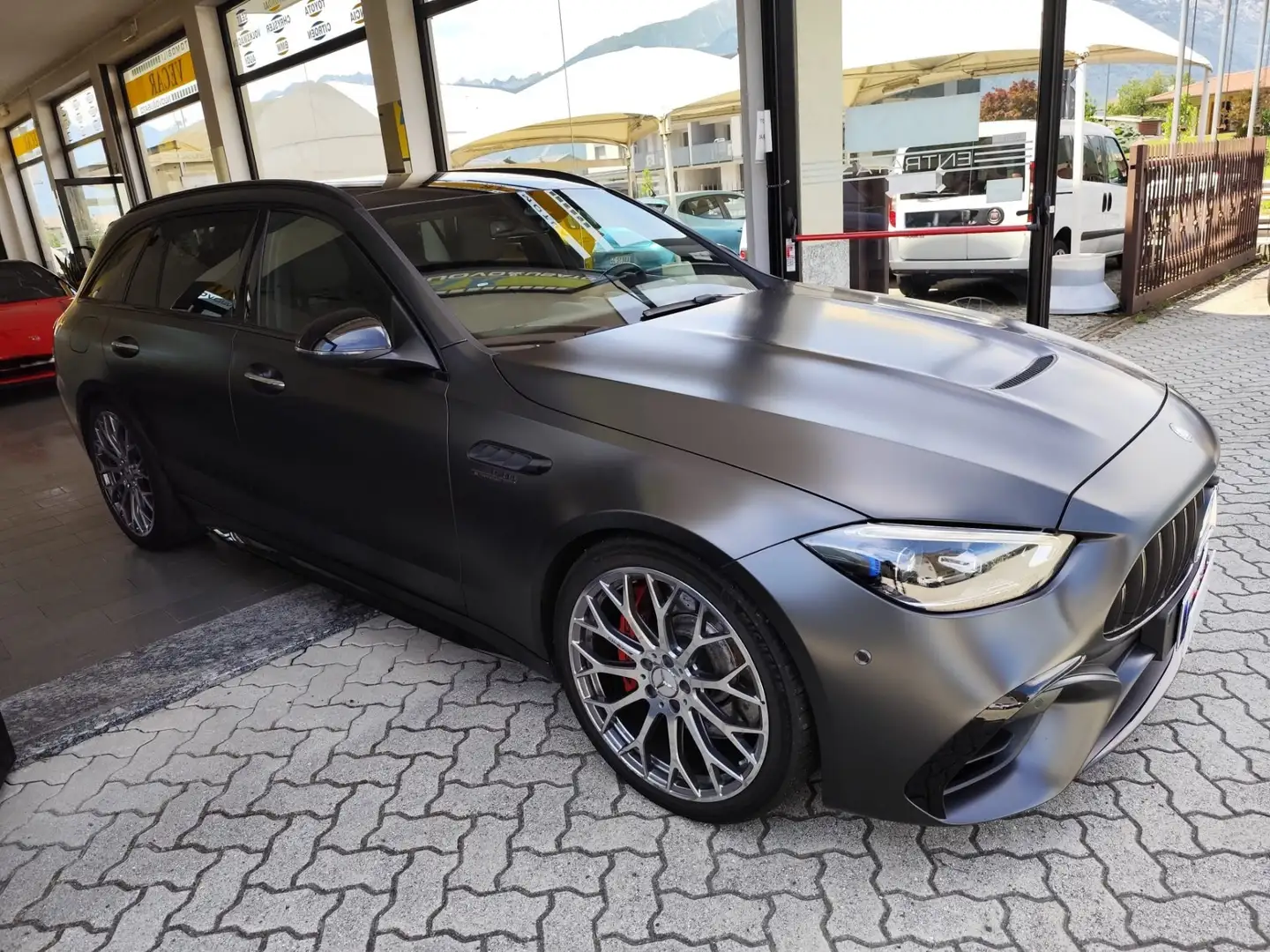 Mercedes-Benz C 63 AMG C SW AMG 63 S e performance Premium Plus auto Grigio - 2