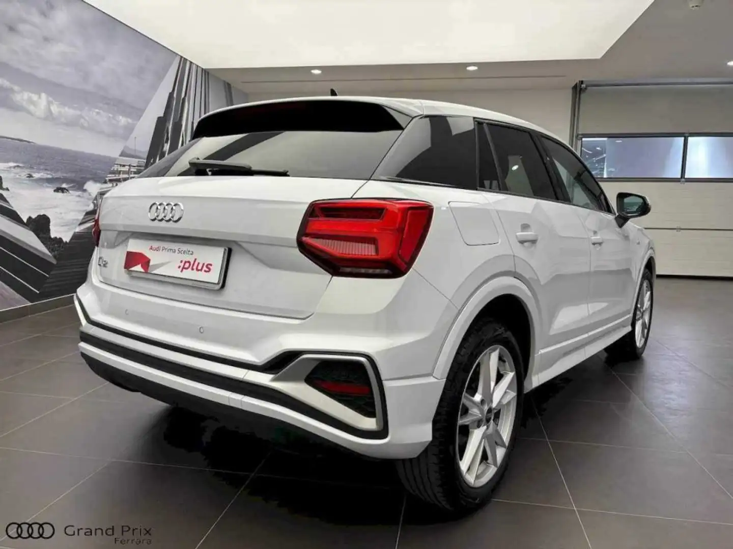 Audi Q2 35 TDI S tronic S line Edition Bianco - 2