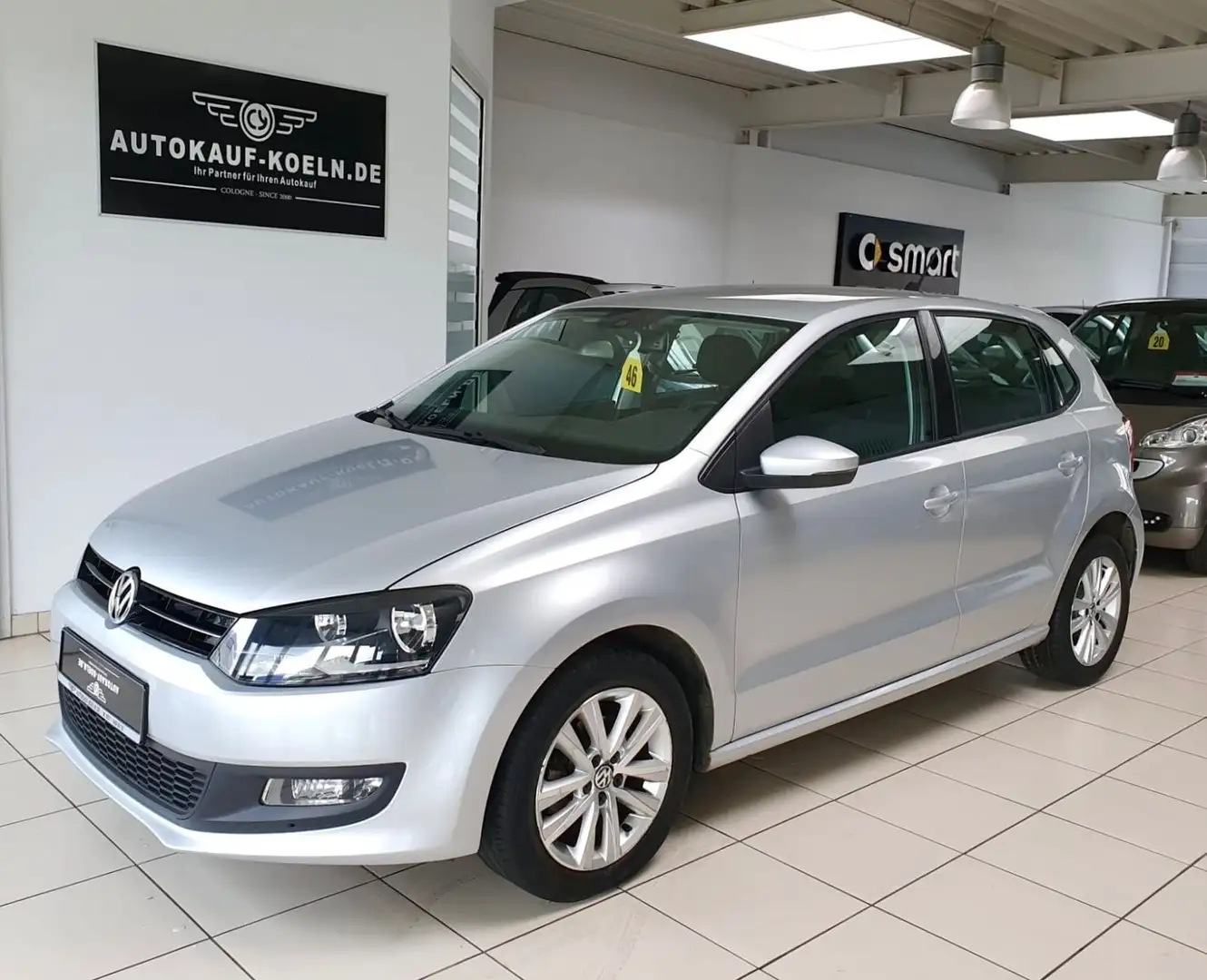 Volkswagen Polo V 1,2 TDI Comfortline/45.000km/Klima/Navi Silber - 1
