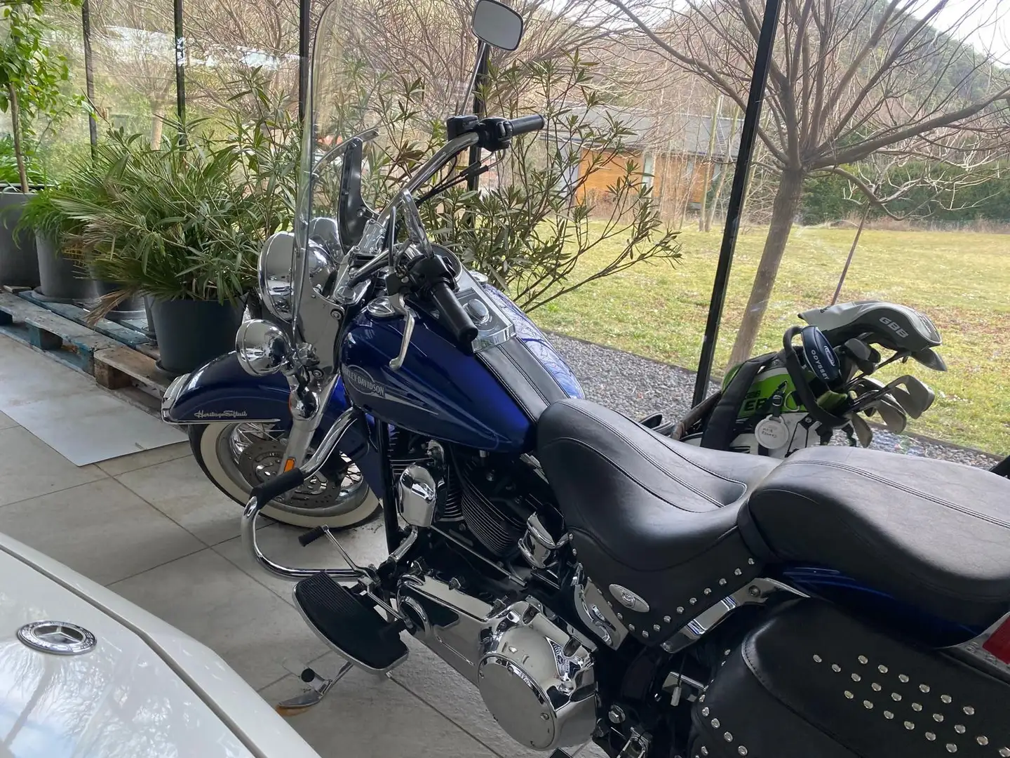 Harley-Davidson Heritage Softail FLSTC Albastru - 2