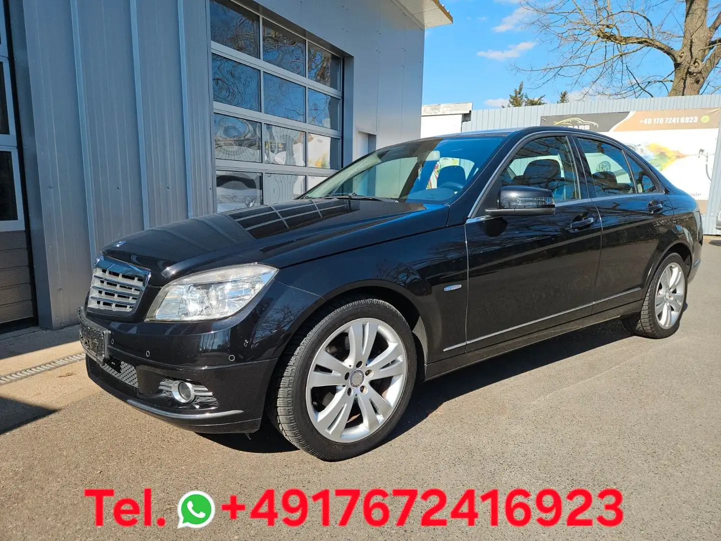 Mercedes-Benz C 250 C -Klasse Lim. C 250 CGI BlueEfficiency Fekete - 1