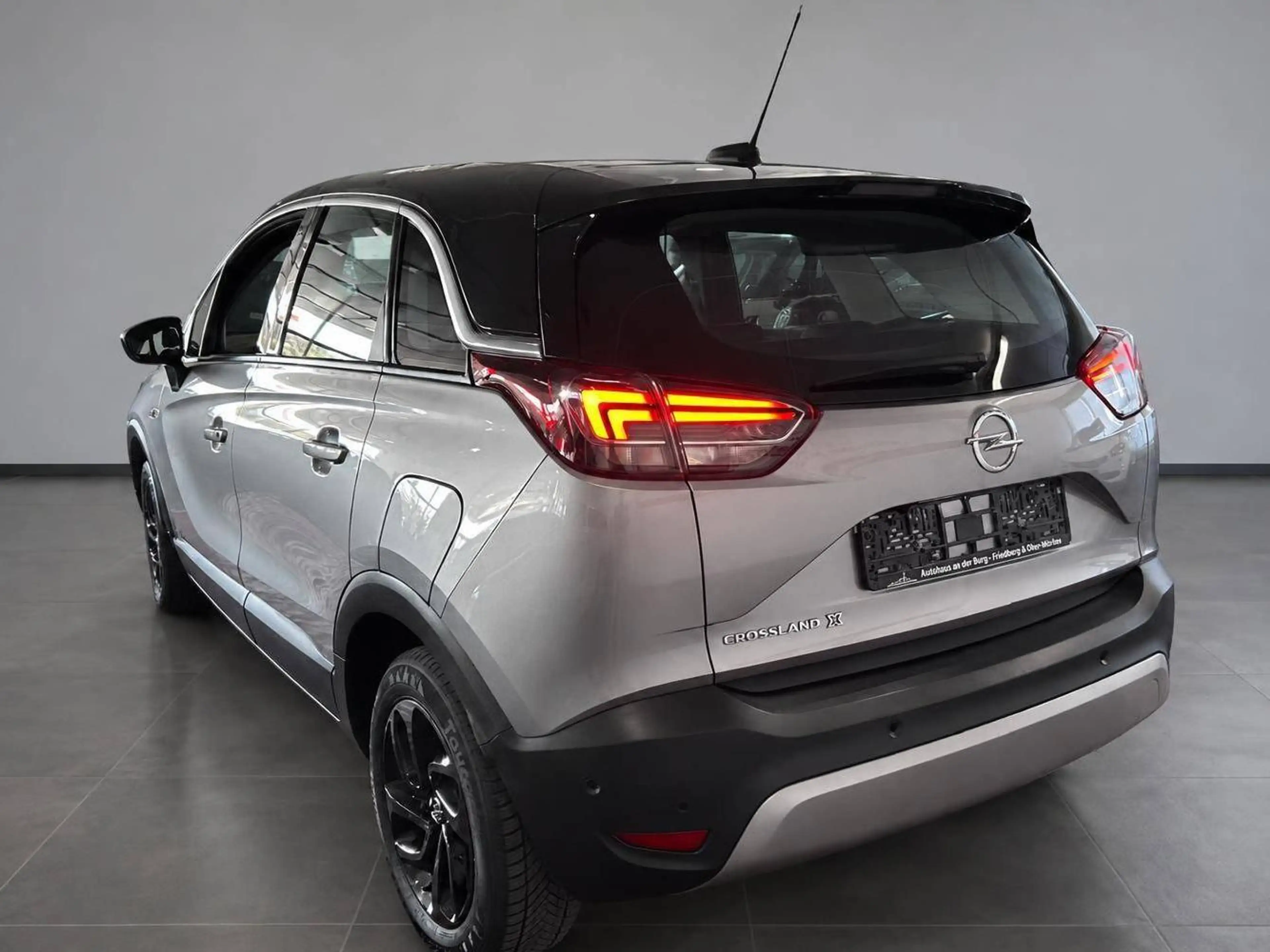 Opel Crossland X Innovation — photo 4