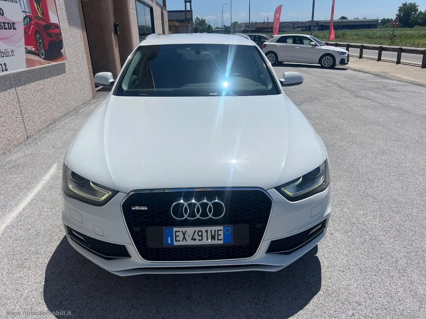 Audi A4 Avant 2.0 TDI 177CV qu. S tr Advanced S LINE CERCH Blanc - 2