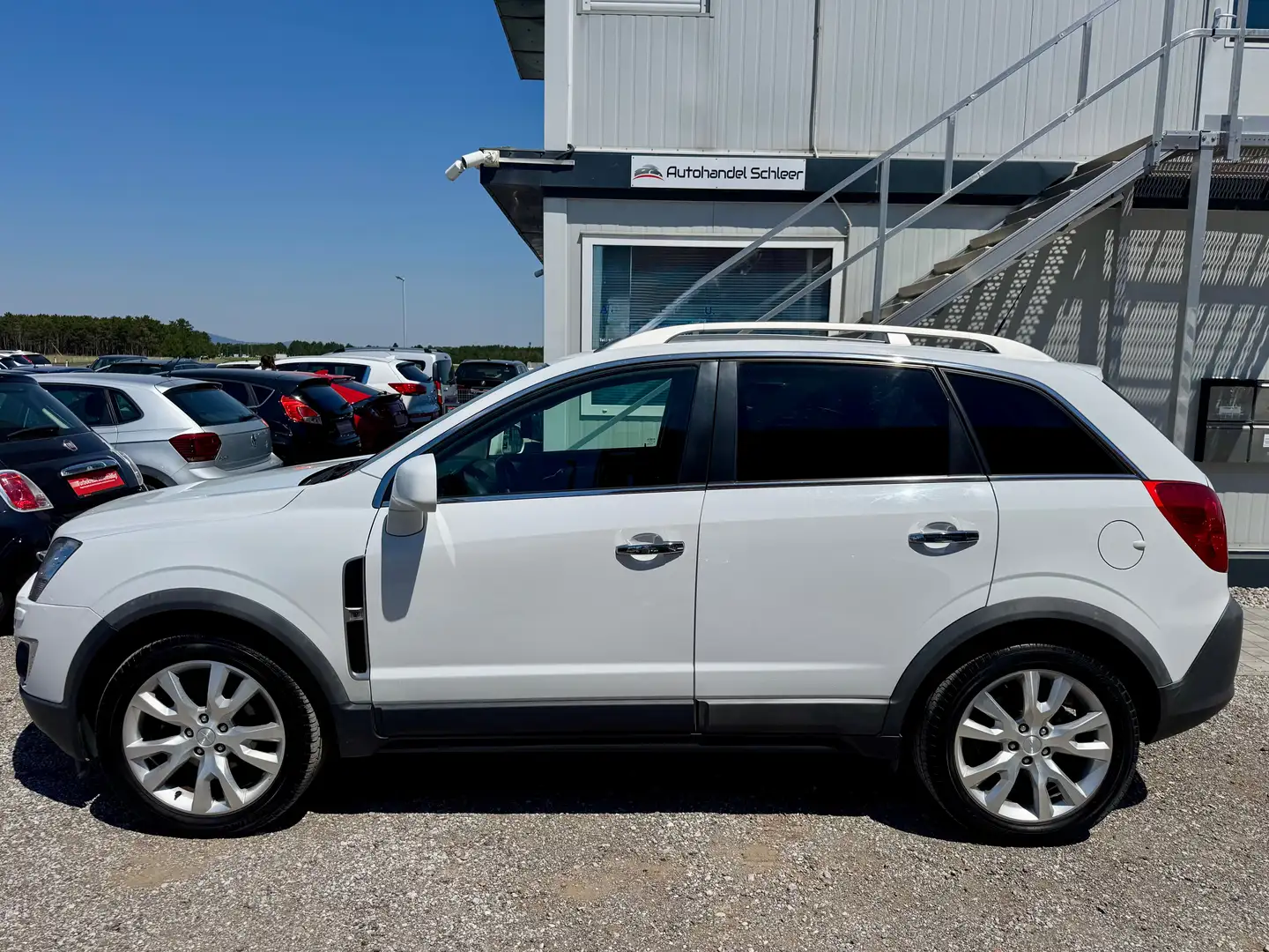 Opel Antara Cosmo 4x4 Aut. Weiß - 2