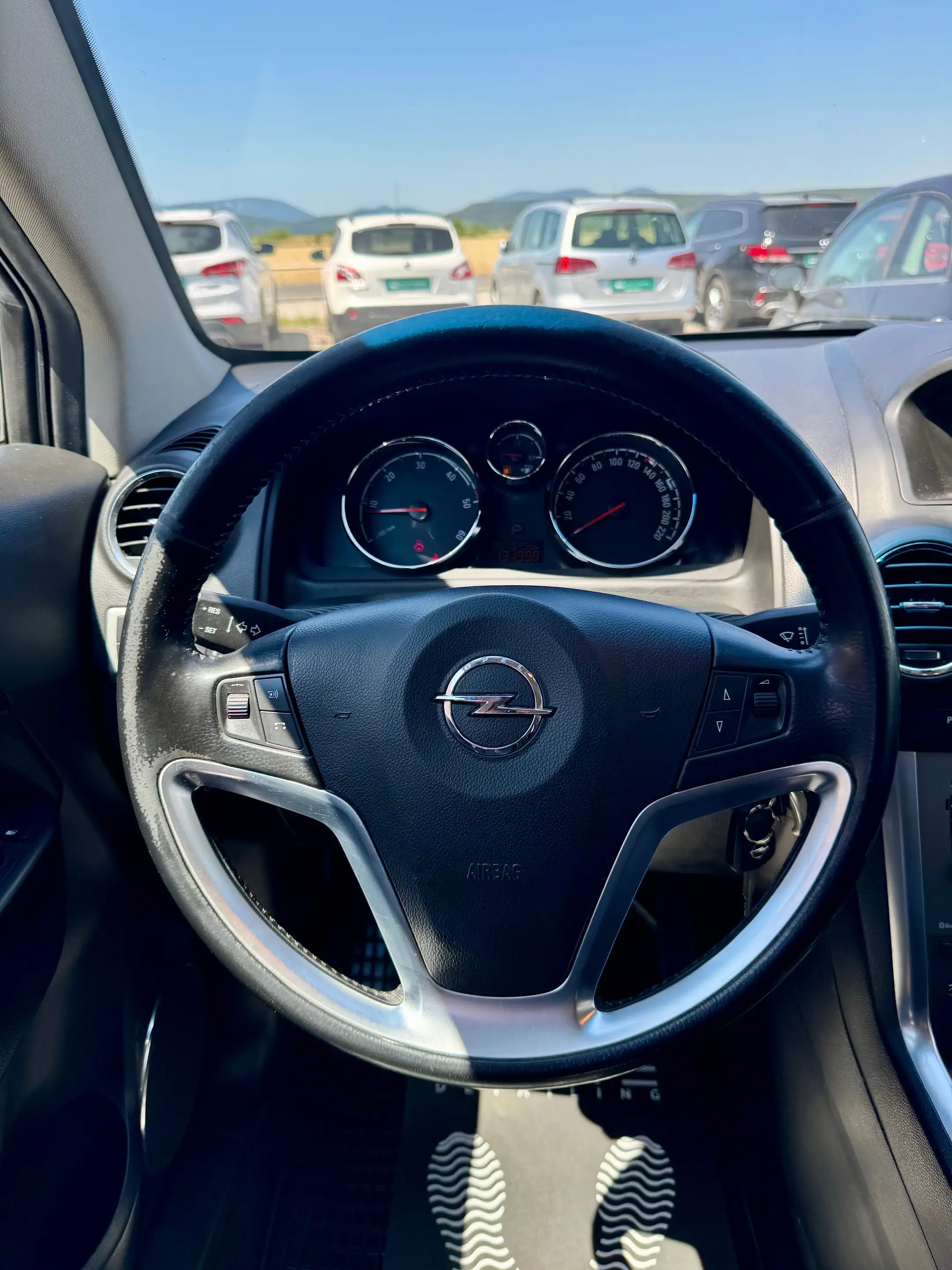Opel Antara Cosmo 4x4 Aut. — photo 12