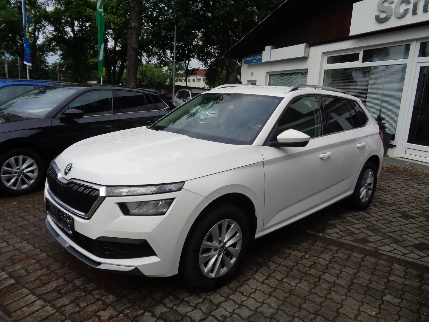 Skoda Kamiq Ambition 1.0 DSG 110PS PDC RFK SML BT LED TEMPOM. Weiß - 2