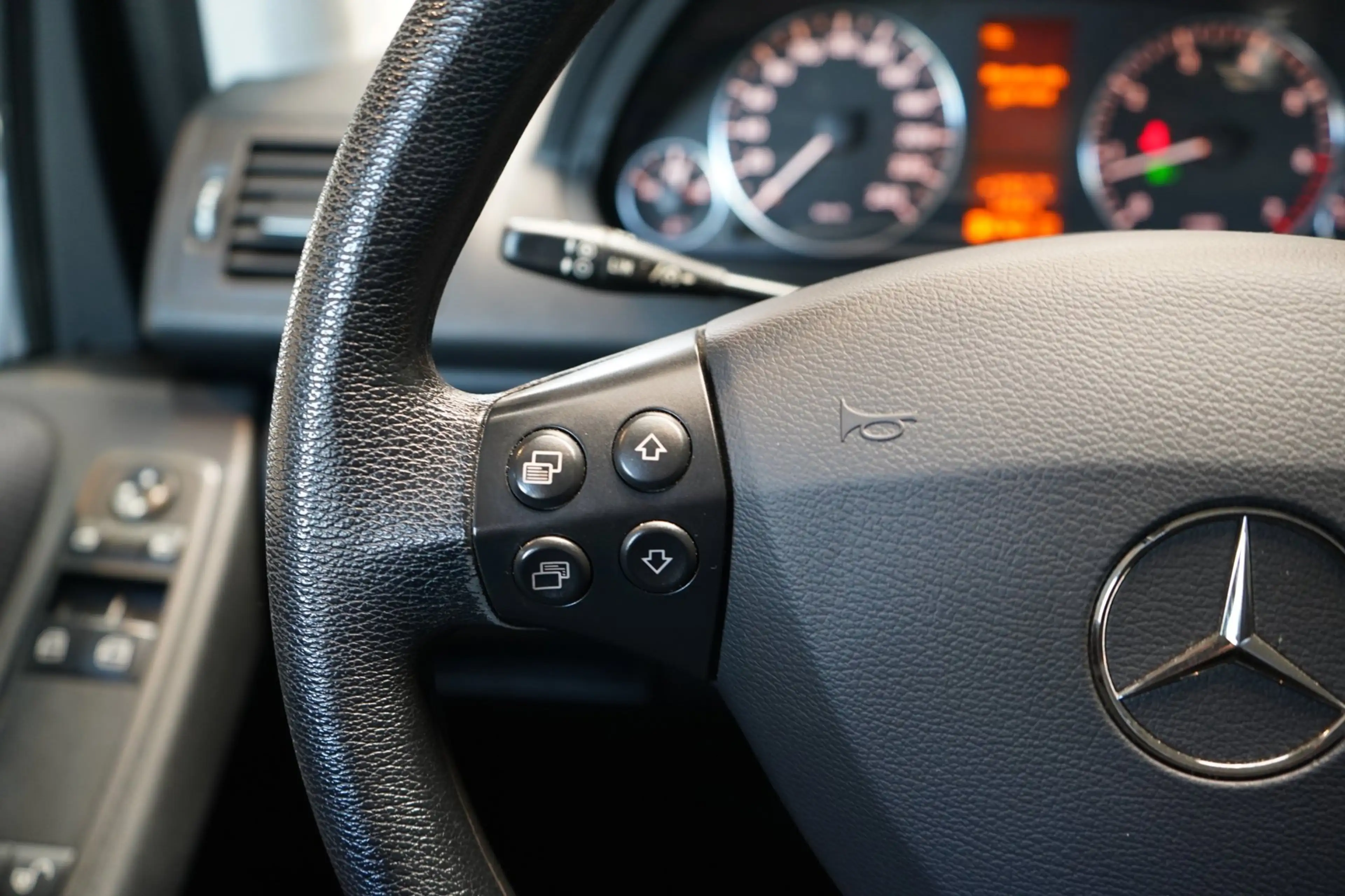 Mercedes-Benz A 160 Business Class | AUTOMAAT | NAP | AIRCO | ELEK. RA — photo 18