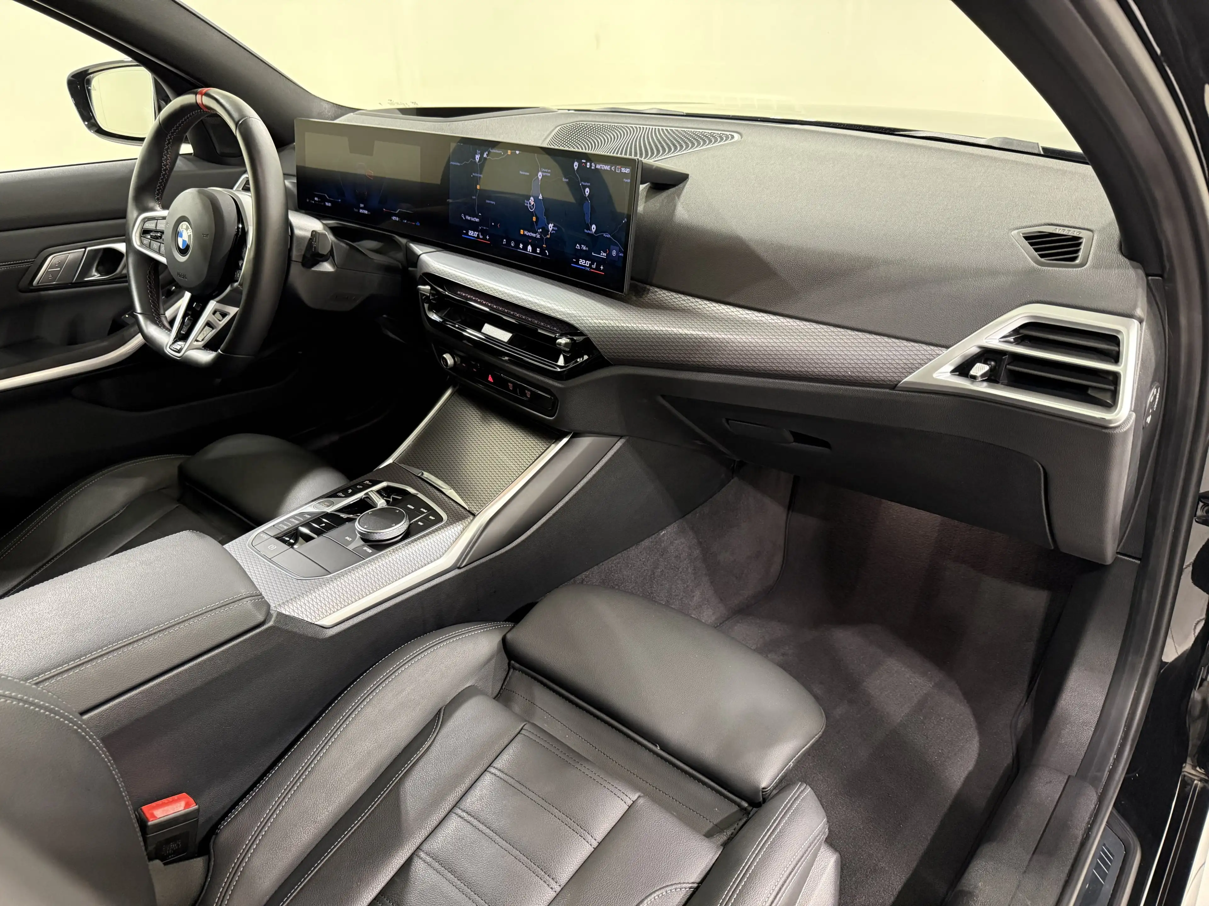 BMW 340 M340i xDrive Touring Pro AHK Pano 360 HUD HiFi — photo 10