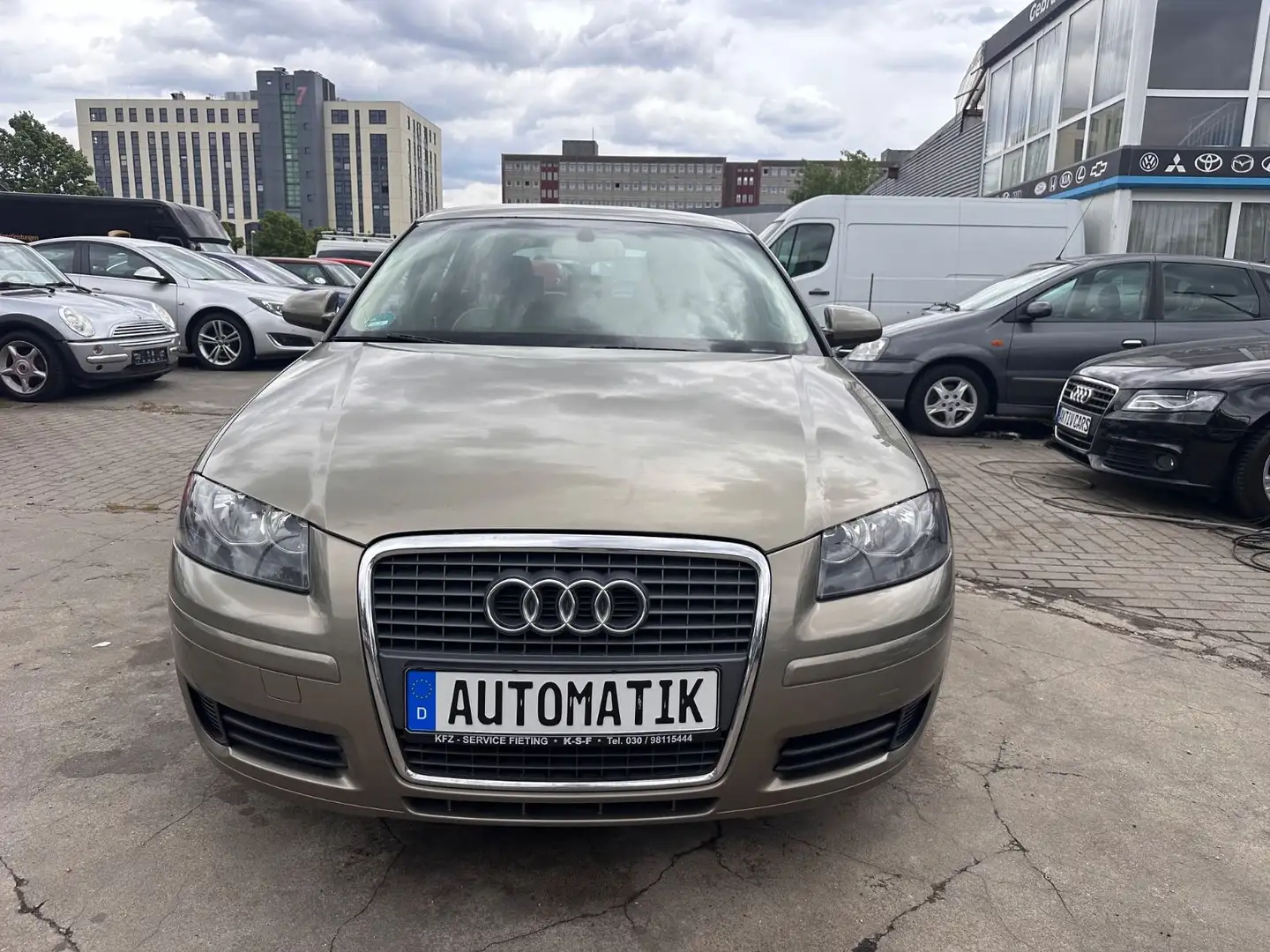 Audi A3 Sportback 1.8 TFSI Ambiente Tüv Neu Automatik Beige - 1