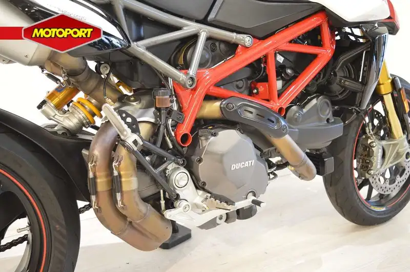 Ducati Hypermotard 950 - foto 8