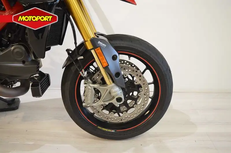 Ducati Hypermotard 950 - foto 6