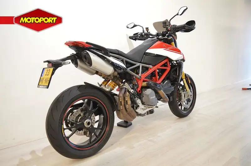 Ducati Hypermotard 950 - foto 3