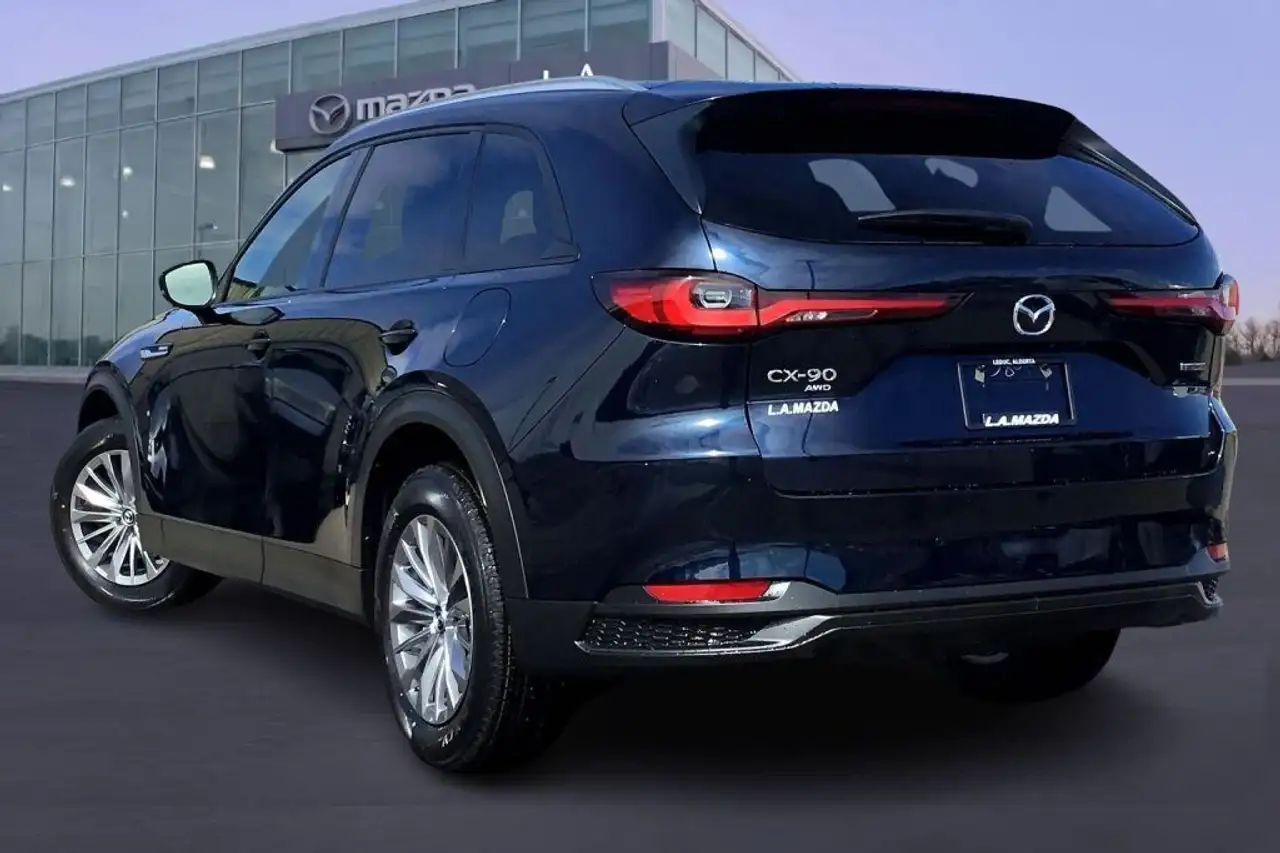 Mazda CX-90 снимка Mazda CX-90