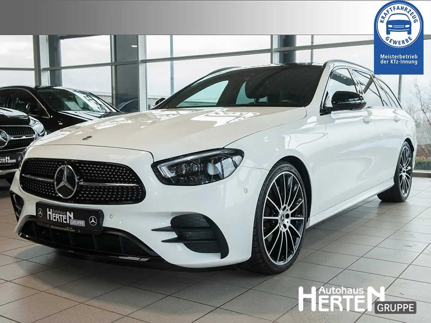 Mercedes-Benz E 220 T d +AMG+NIGHT+360°+LED+AHK+PANO+BURMESTER Bianco - 1