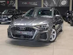 Audi A3 30TFSI SLline  LED-NAVI-TOIT PANO-CRUISE