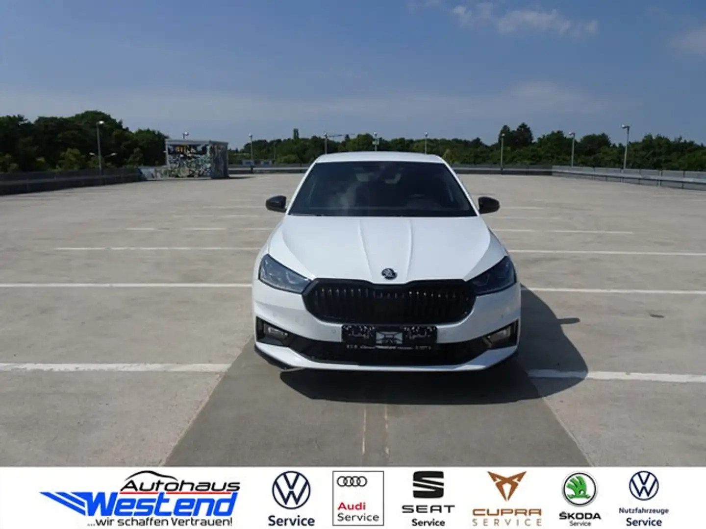 Skoda Fabia Monte Carlo 1.0l TSI 85kW Automatik LED Klima Weiß - 1