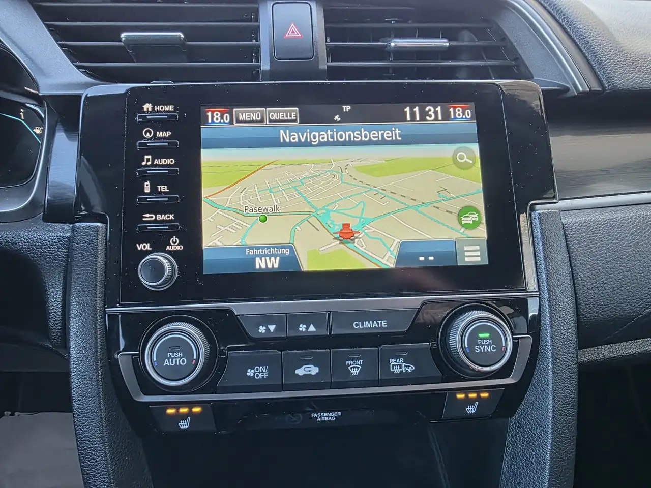 Honda Civic 1.0 Elegance AT NAVI LED PDC+Kamera ACC SHZ Klimaa 15