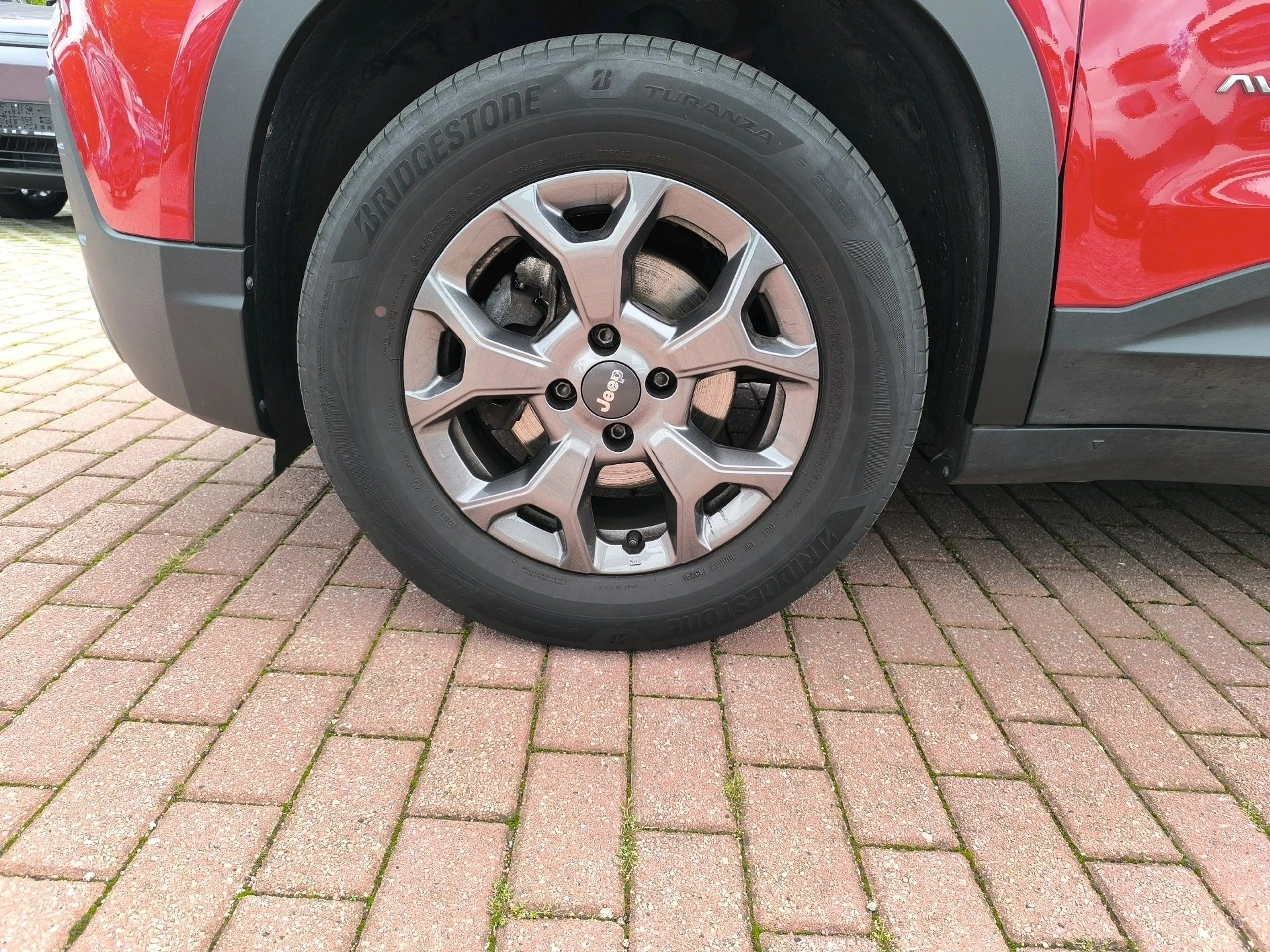Jeep Avenger Longitude — photo 7