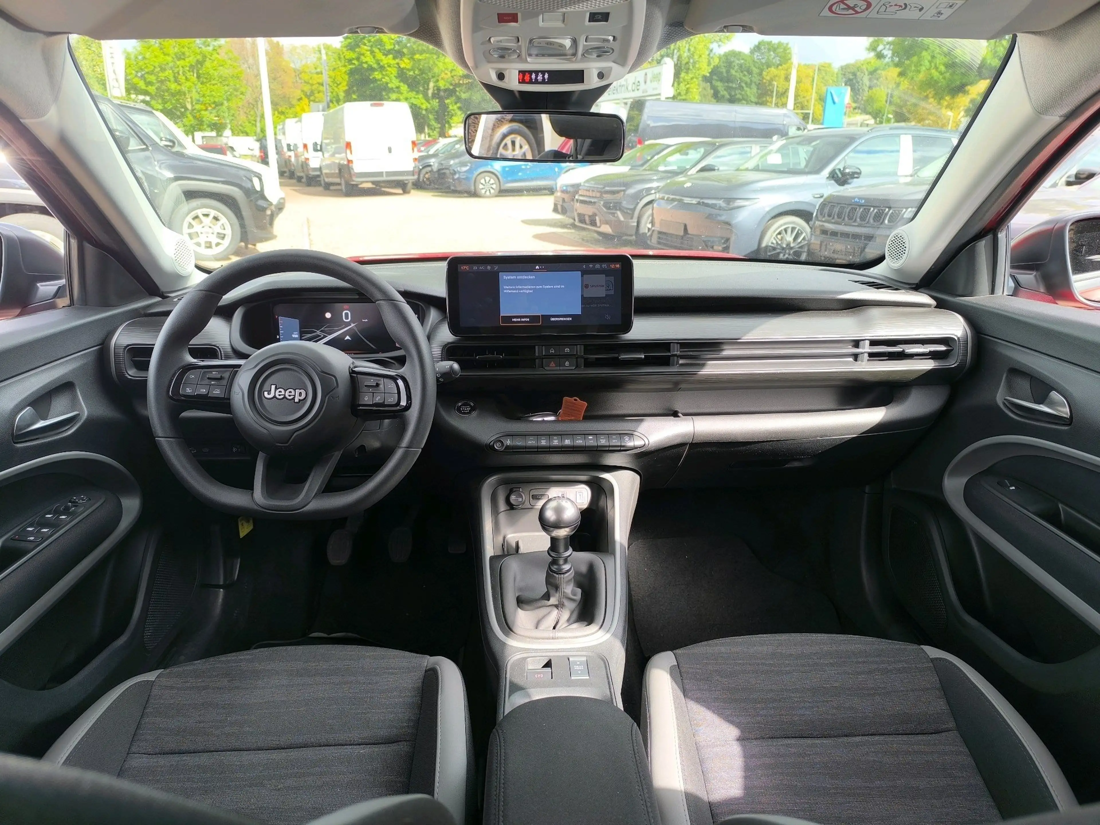 Jeep Avenger Longitude — photo 13