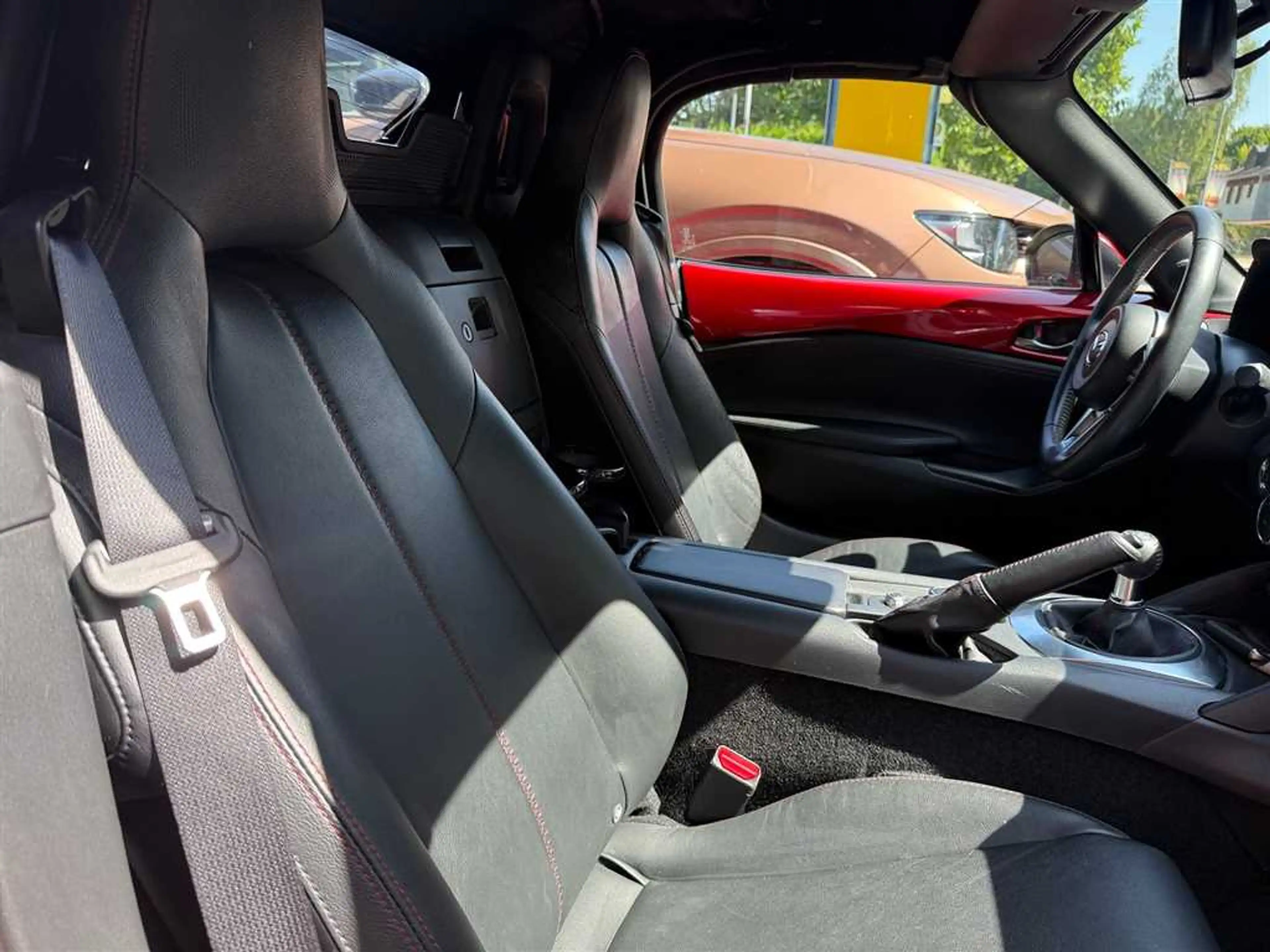 Mazda MX-5 2.0 Sports-Line — photo 14