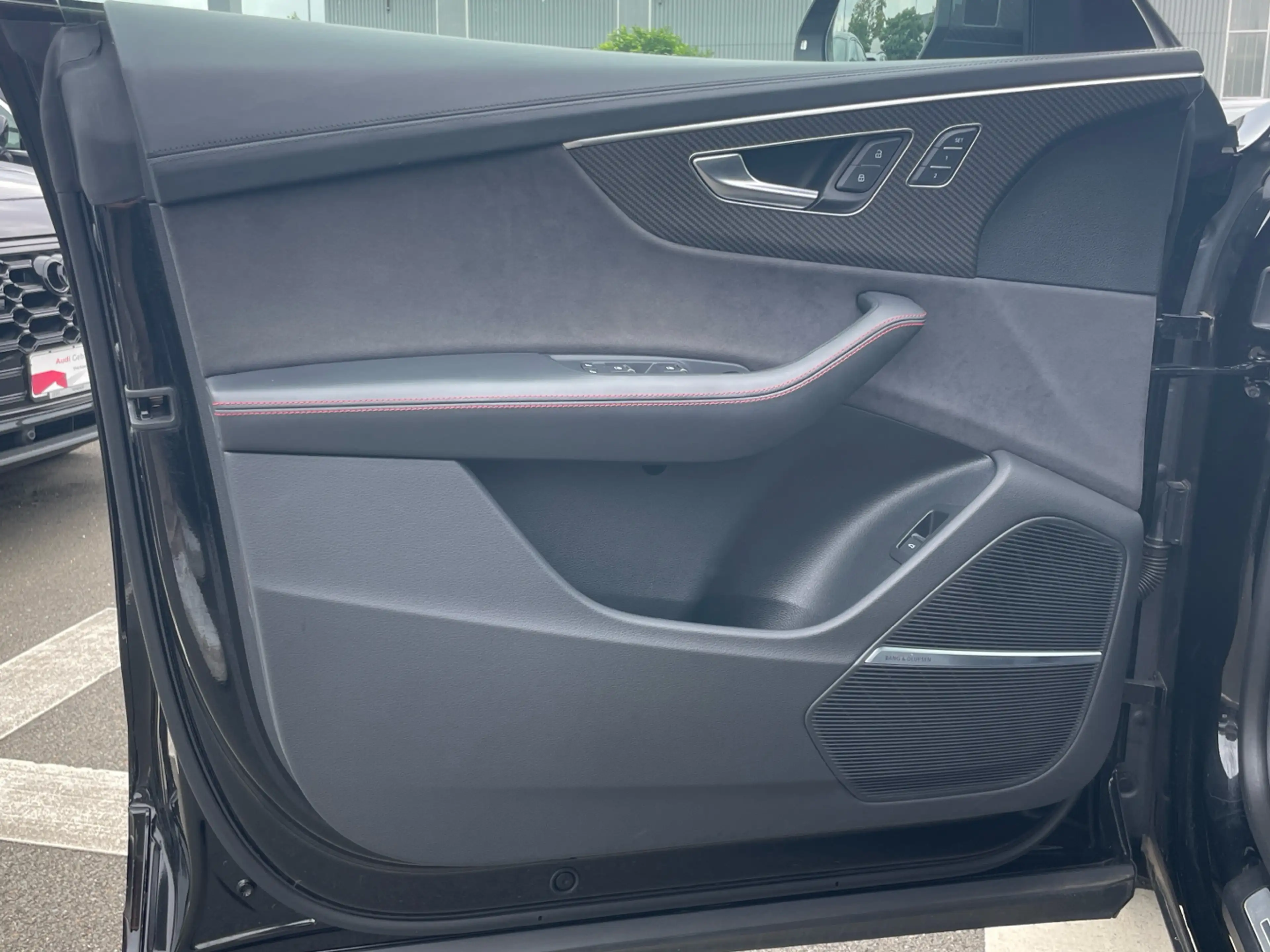 Audi RS Q8 RS-Dynamikpaket plus 4.0 TFSI quattro Pano B&O ACC — photo 12