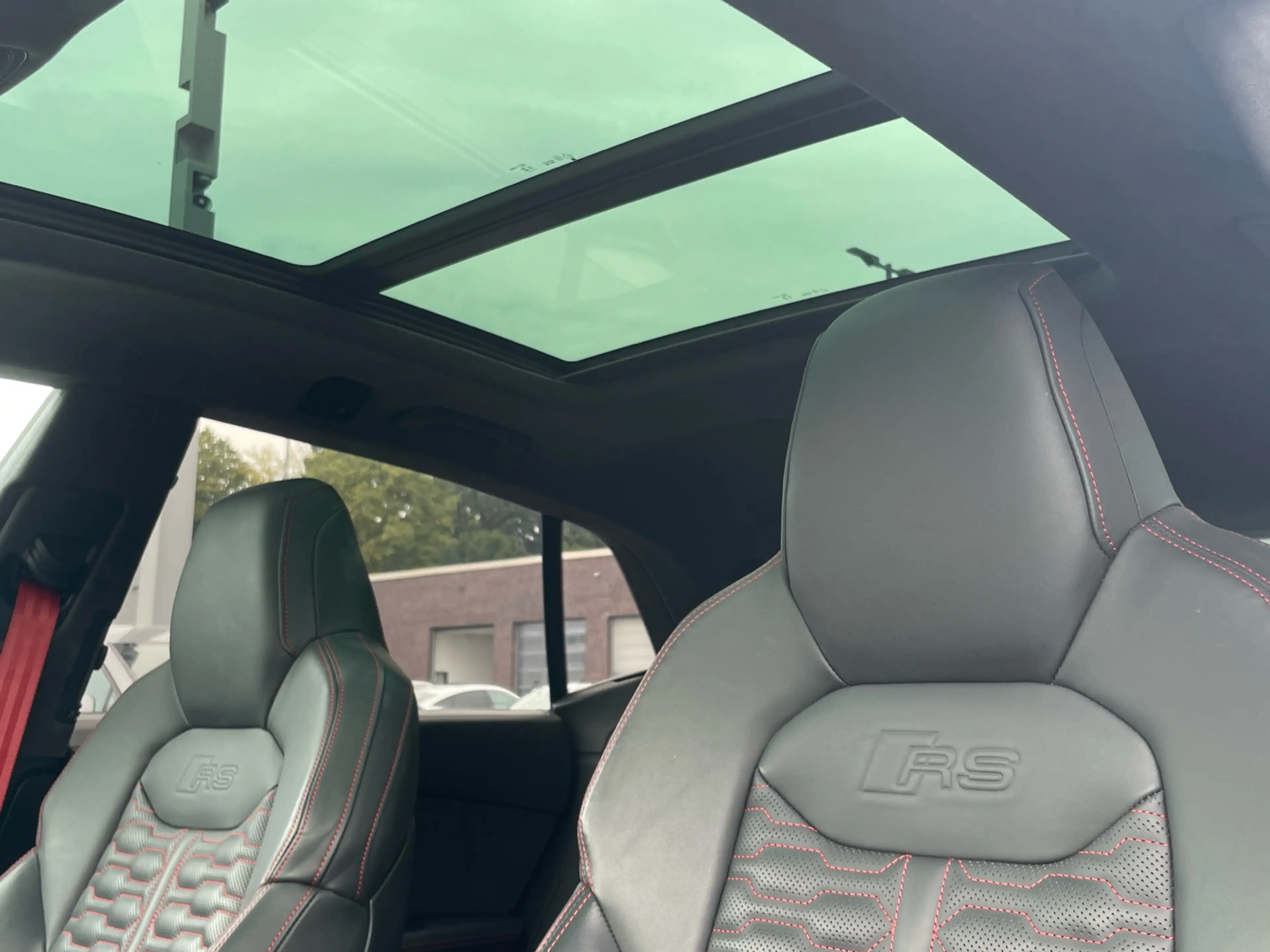 Audi RS Q8 RS-Dynamikpaket plus 4.0 TFSI quattro Pano B&O ACC — photo 14
