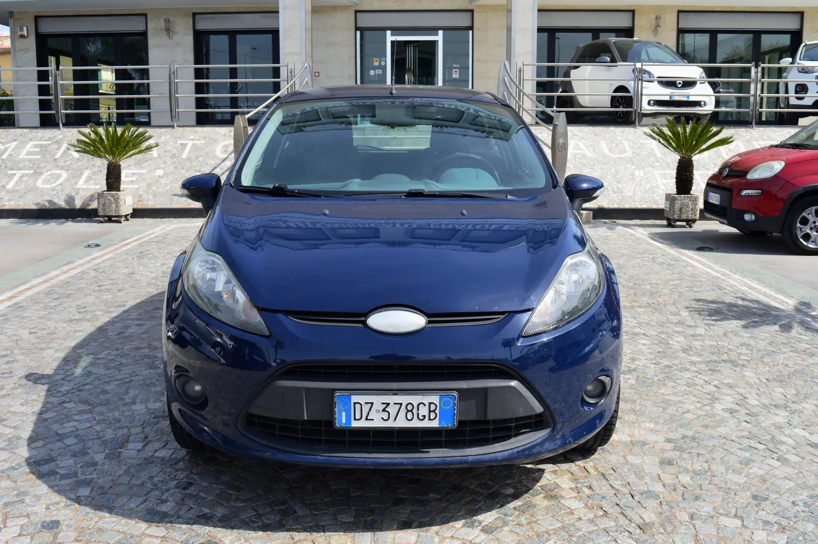 Ford Fiesta 1.4 TDCI + 5p - neopatentati Blu/Azzurro - 2