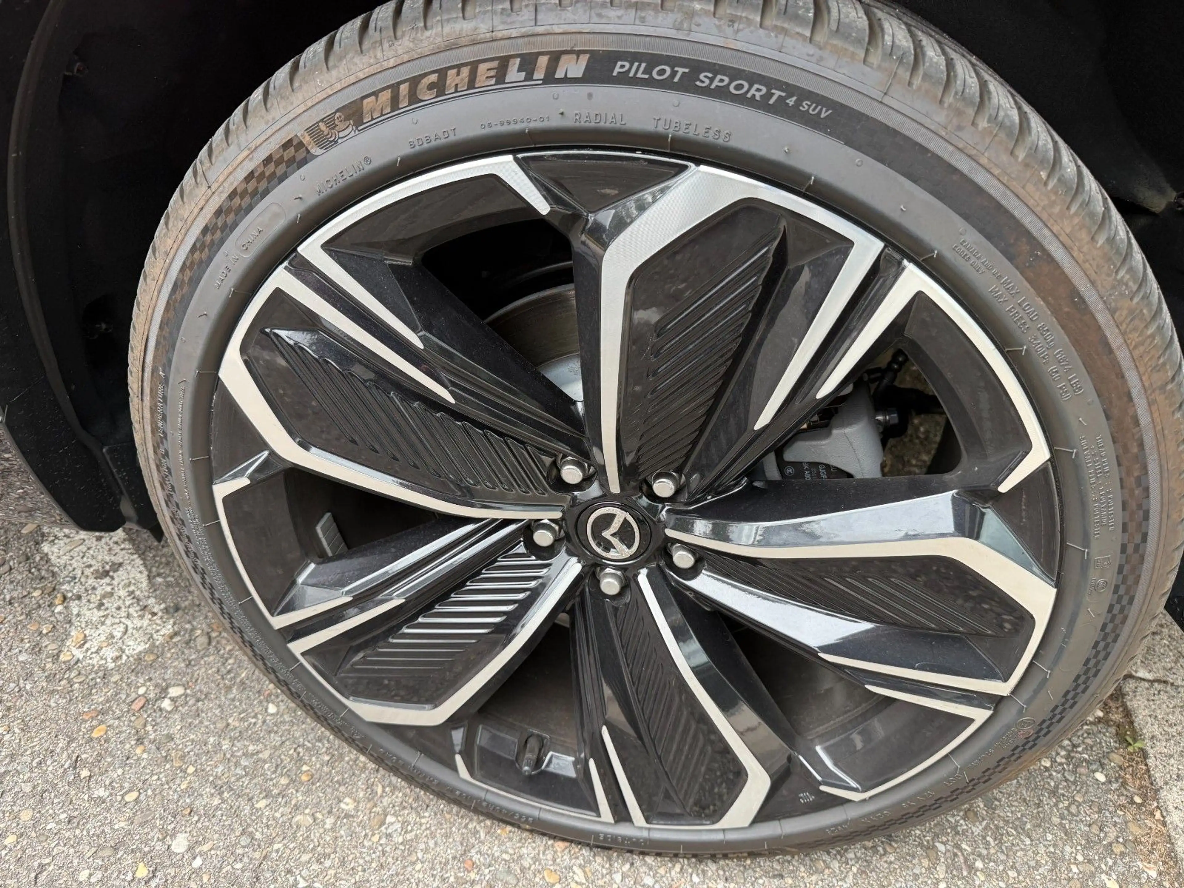 Mazda CX-6e CX-6e 190 kW EV Takumi — photo 12