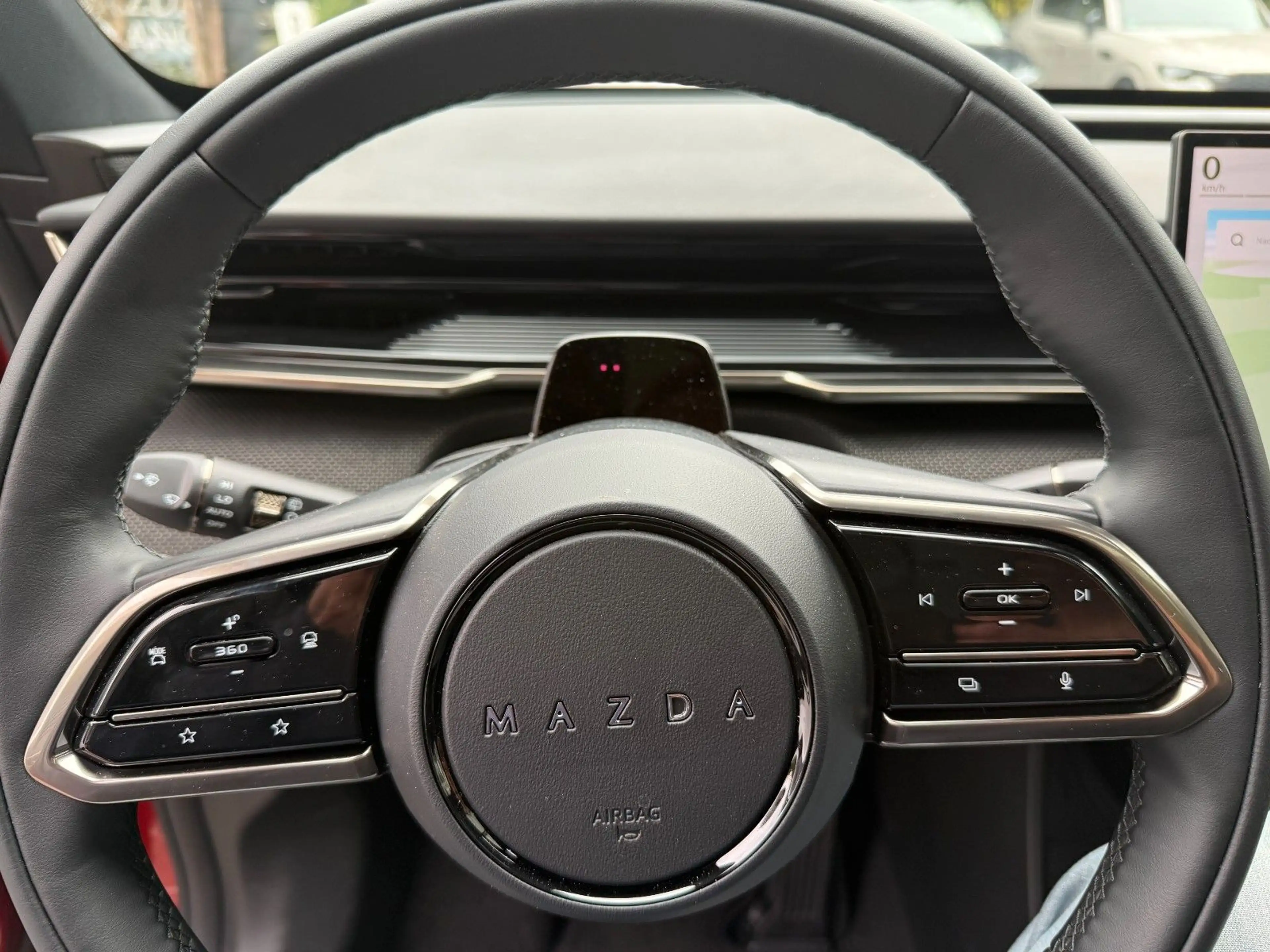 Mazda CX-6e CX-6e 190 kW EV Takumi — photo 15