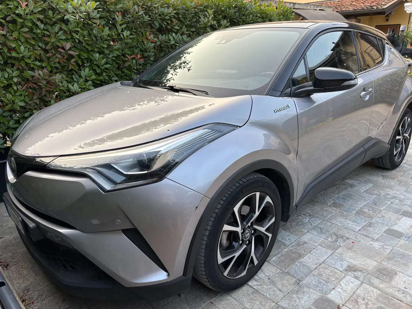 Toyota C-HR C-HR 1.8h Dynamic 2wd e-cvt Grigio - 2