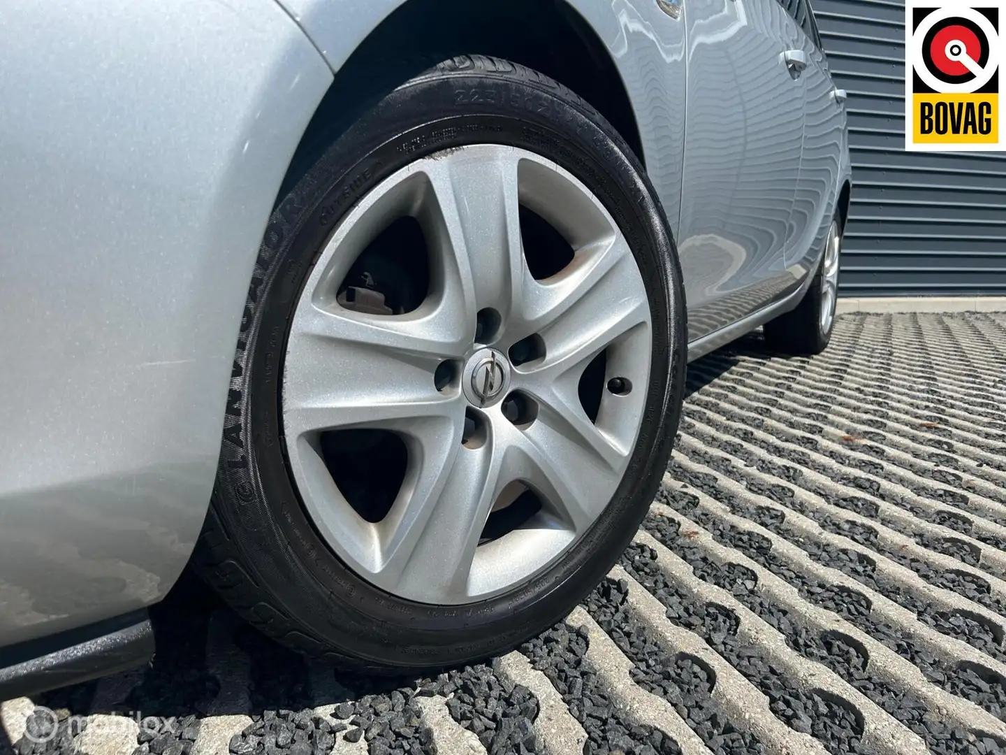 Opel Zafira Tourer 1.4 Edition 7p. | Navigatie | Trekhaak Gris - 2