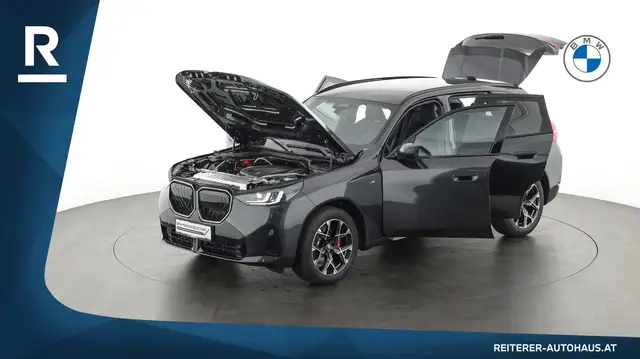 BMW X3 view 9