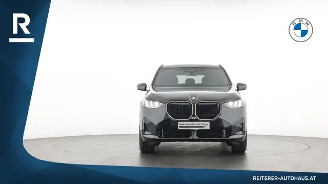 BMW X3 view 2
